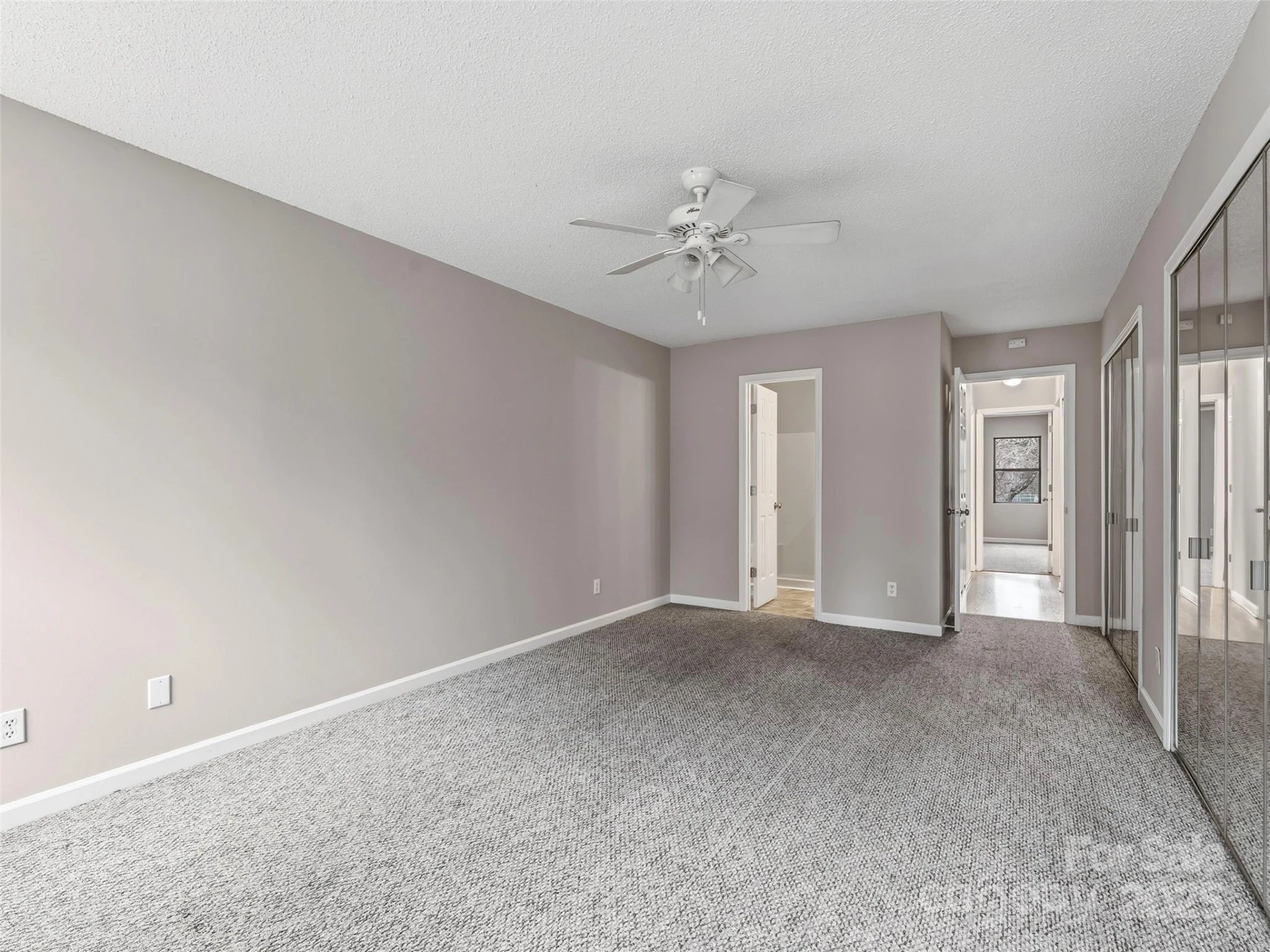 102 Abbey Circle - Photo 12