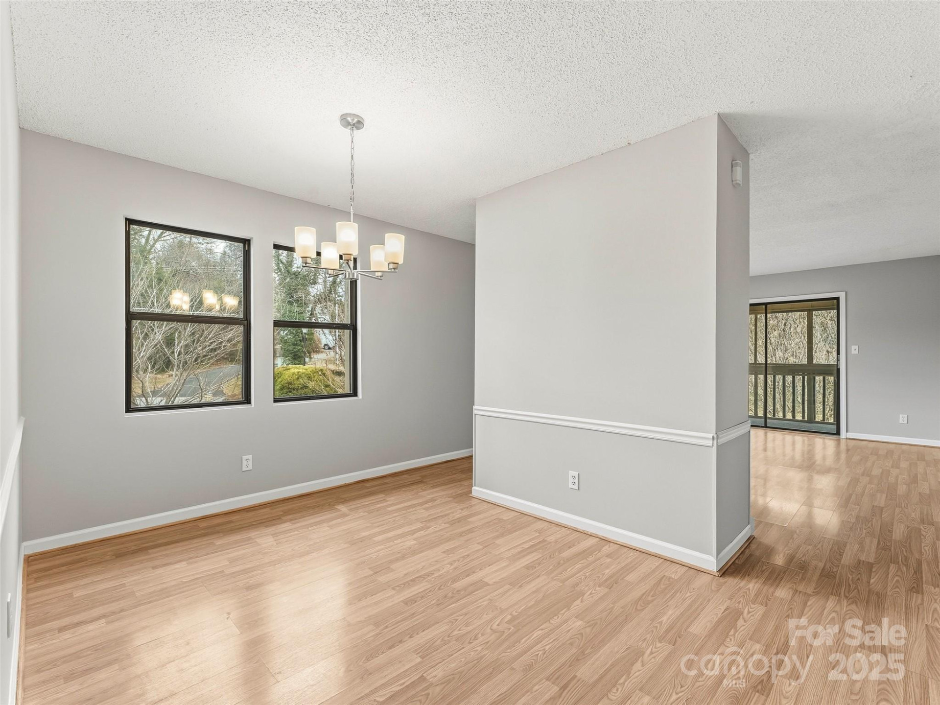 102 Abbey Circle - Photo 5