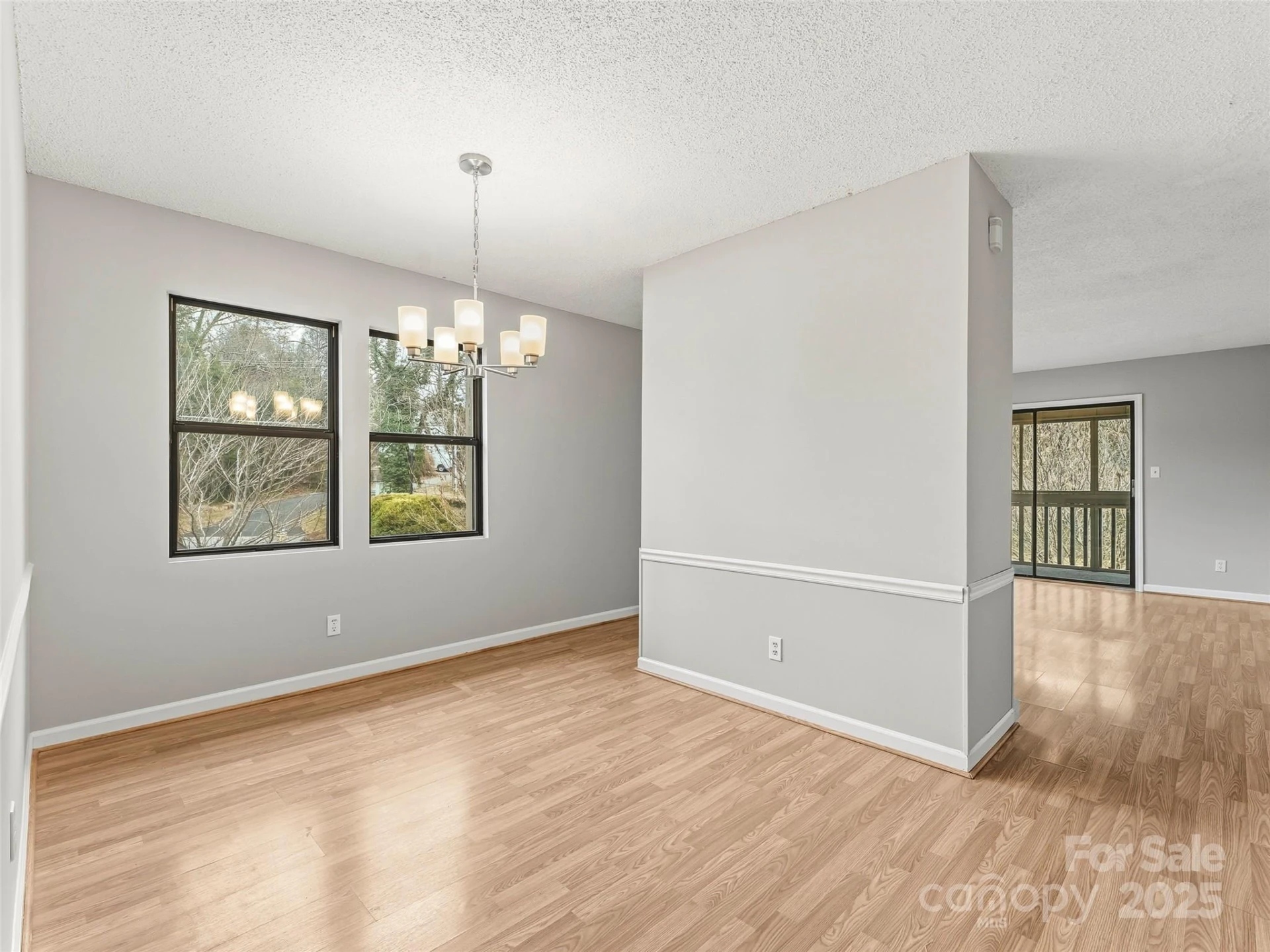 102 Abbey Circle - Photo 5