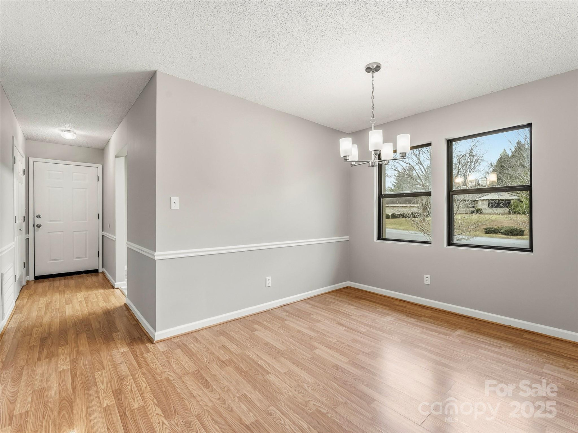 102 Abbey Circle - Photo 7