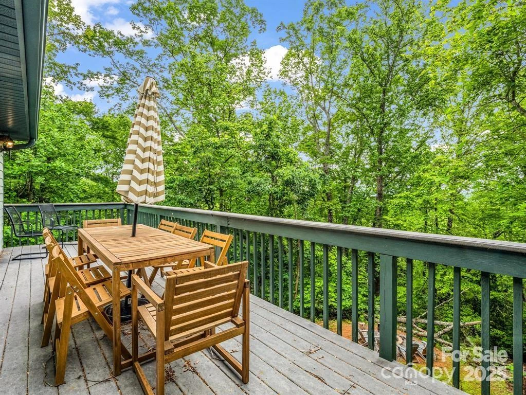 119 Celestial Way - Photo 24