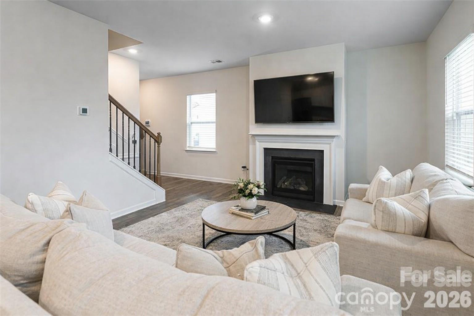 518 Jaca Lane - Photo 18