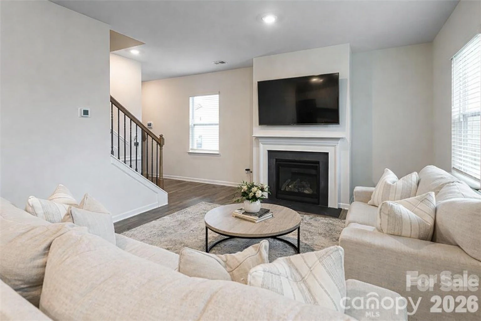 518 Jaca Lane - Photo 18