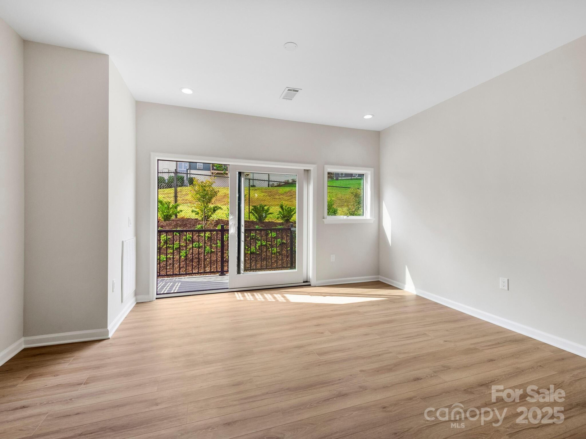 3 Lee Garden Lane #104 - Photo 14