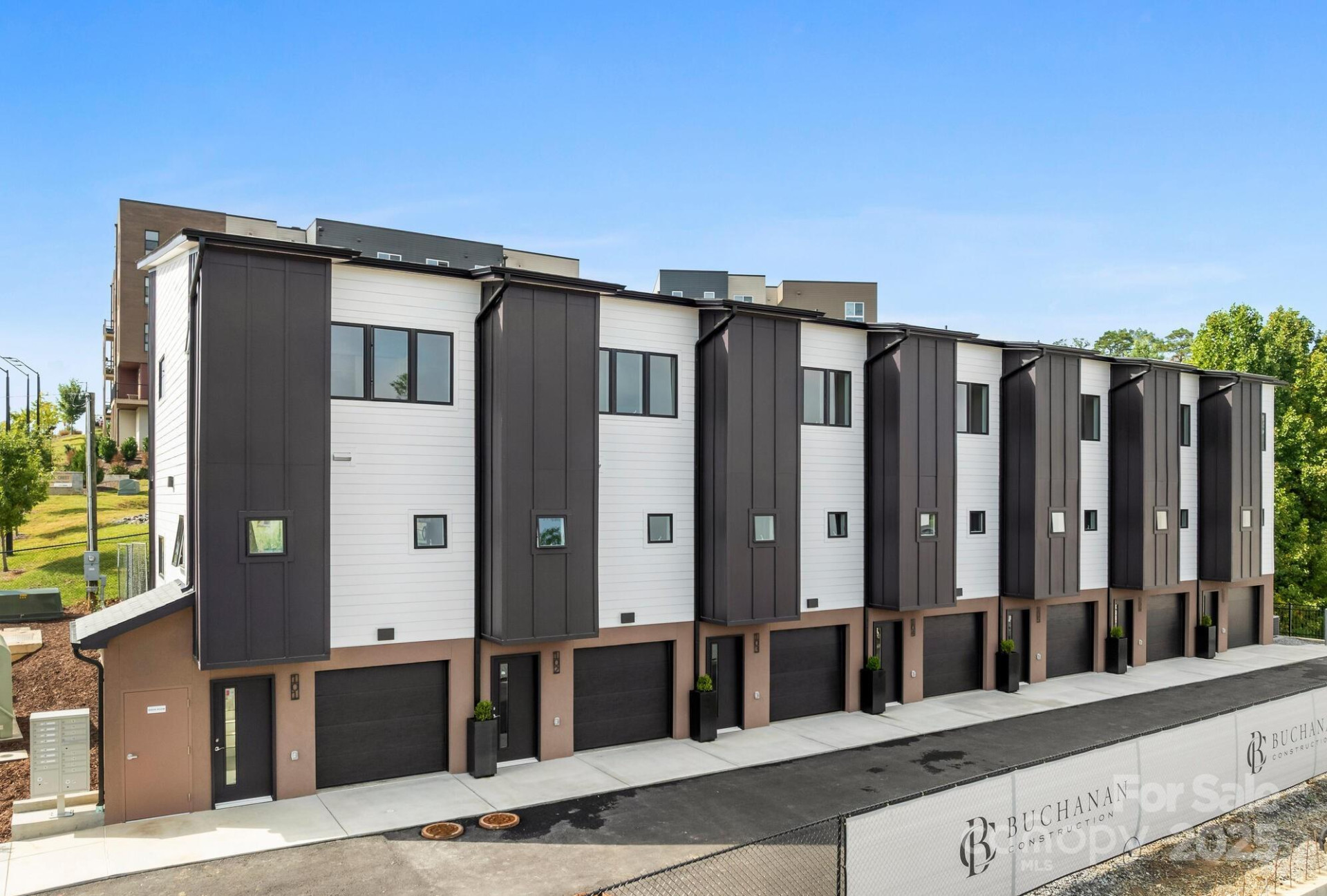 3 Lee Garden Lane #104 - Photo 3