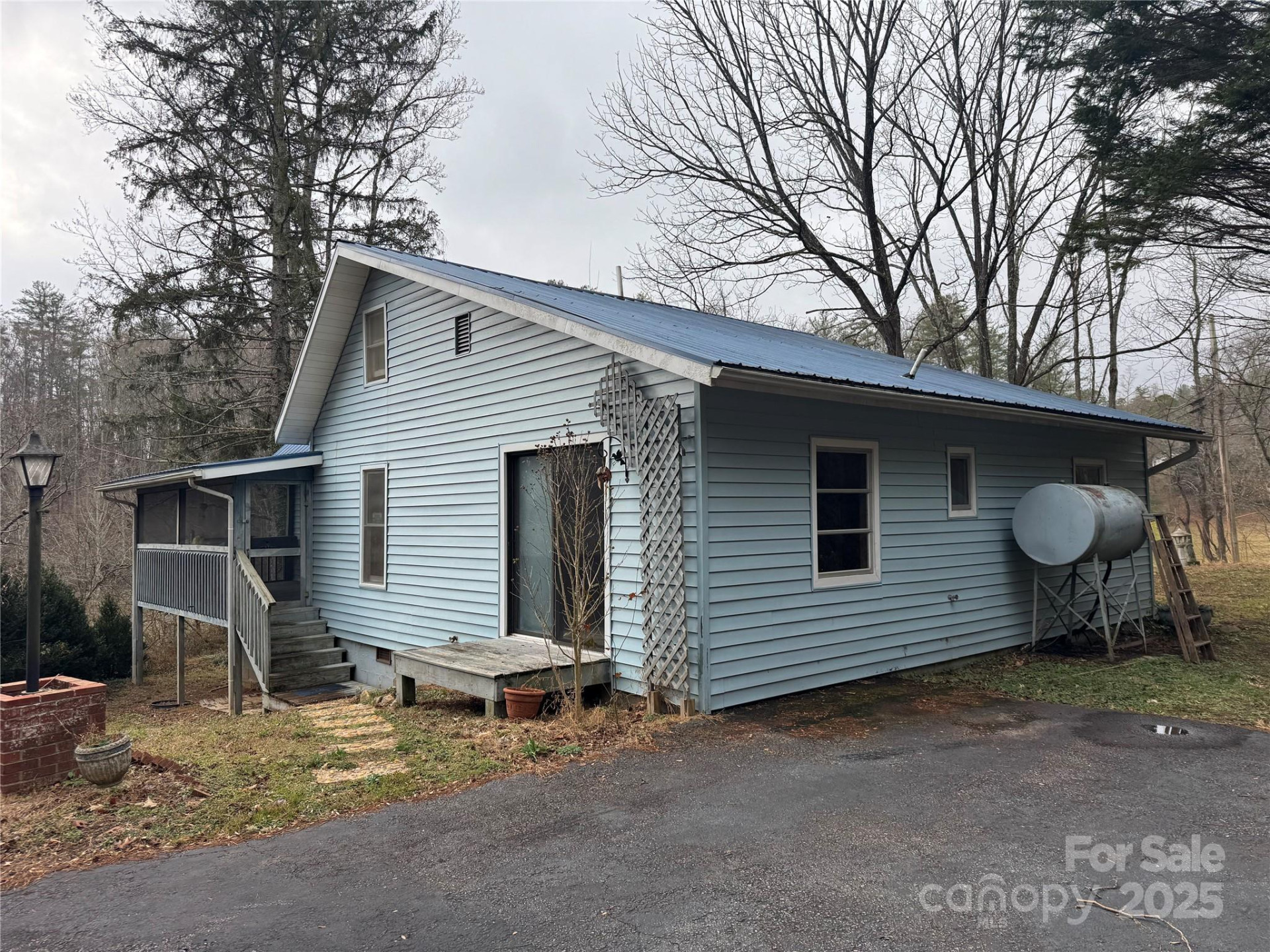 201 Tinsley Road - Photo 2