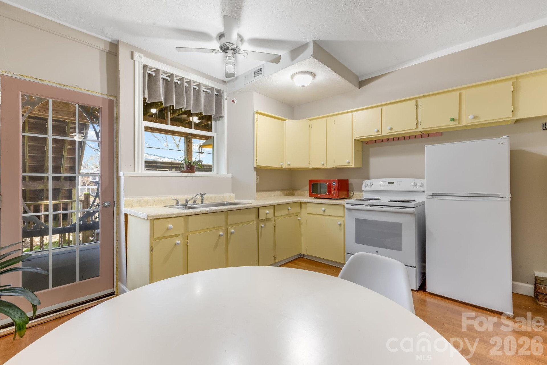 174 Dorchester Avenue - Photo 34