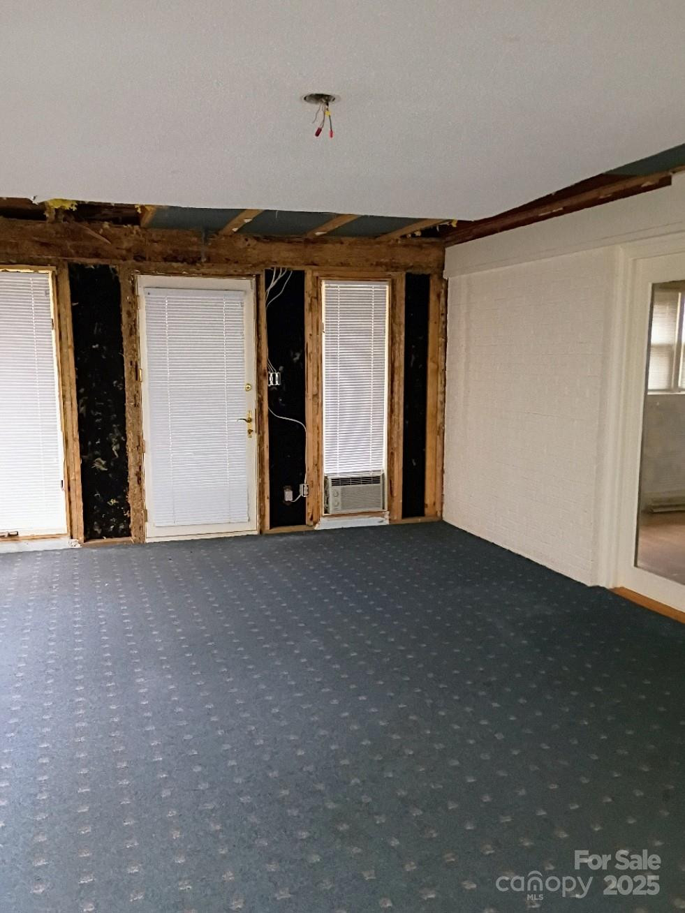 141 Justice Drive - Photo 12