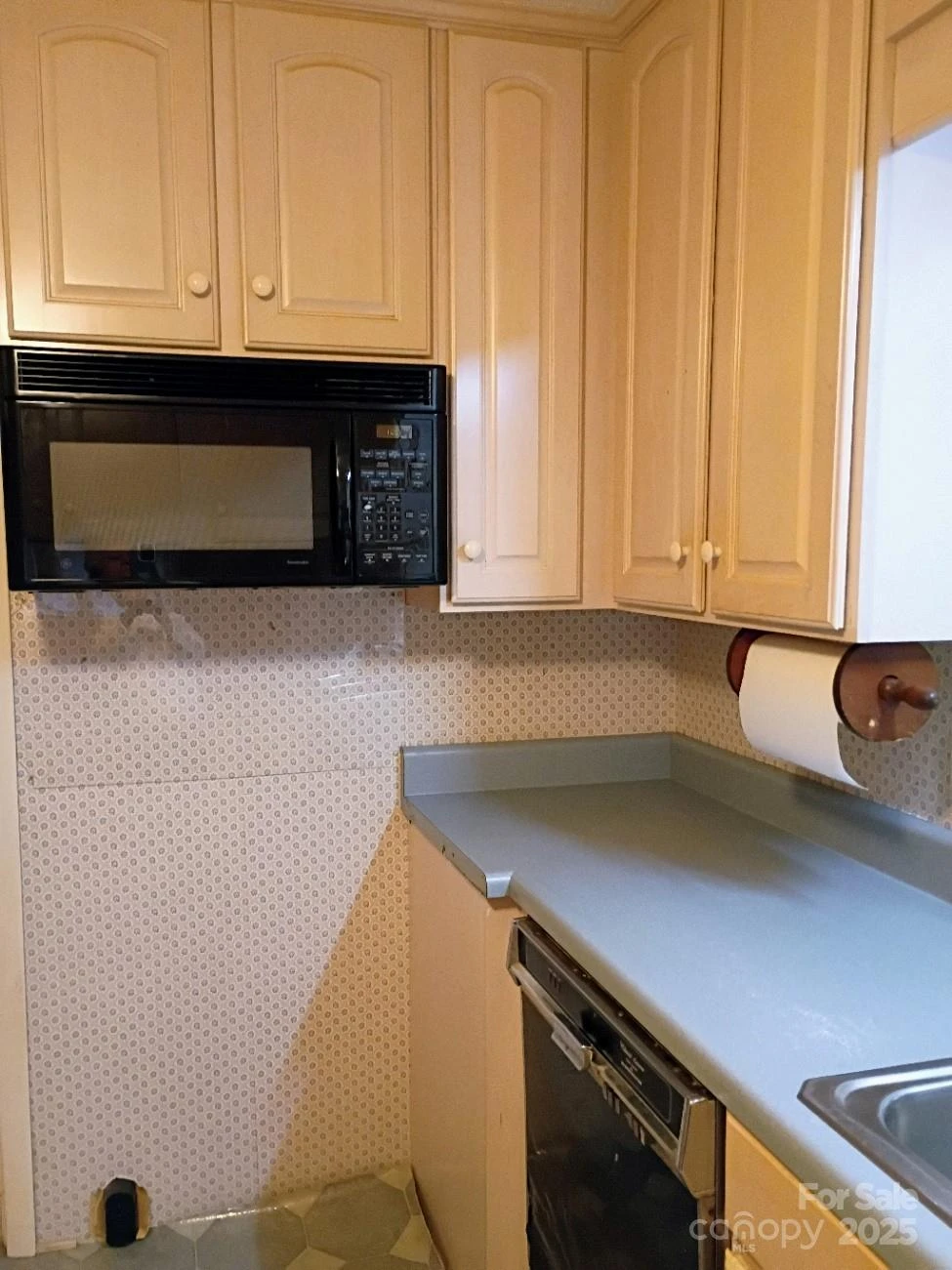 141 Justice Drive - Photo 9