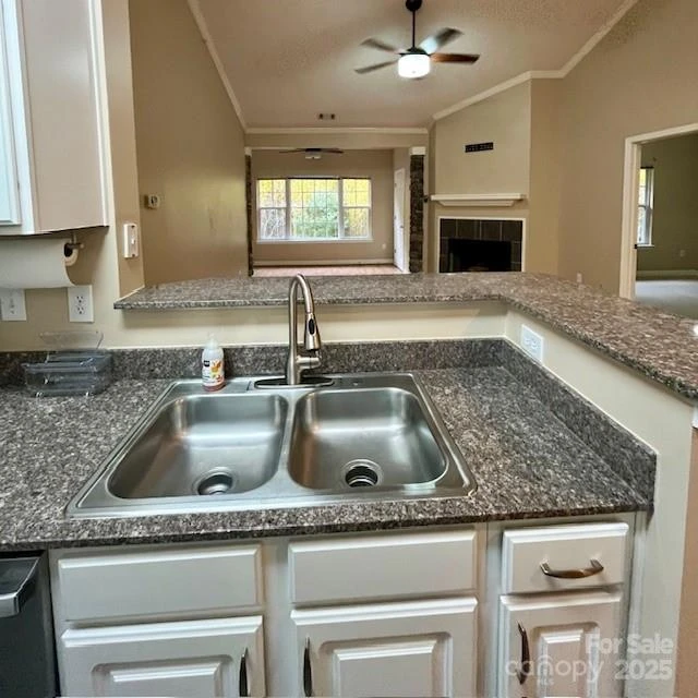 2000 Olde Eastwood Village Boulevard #305 - Photo 14