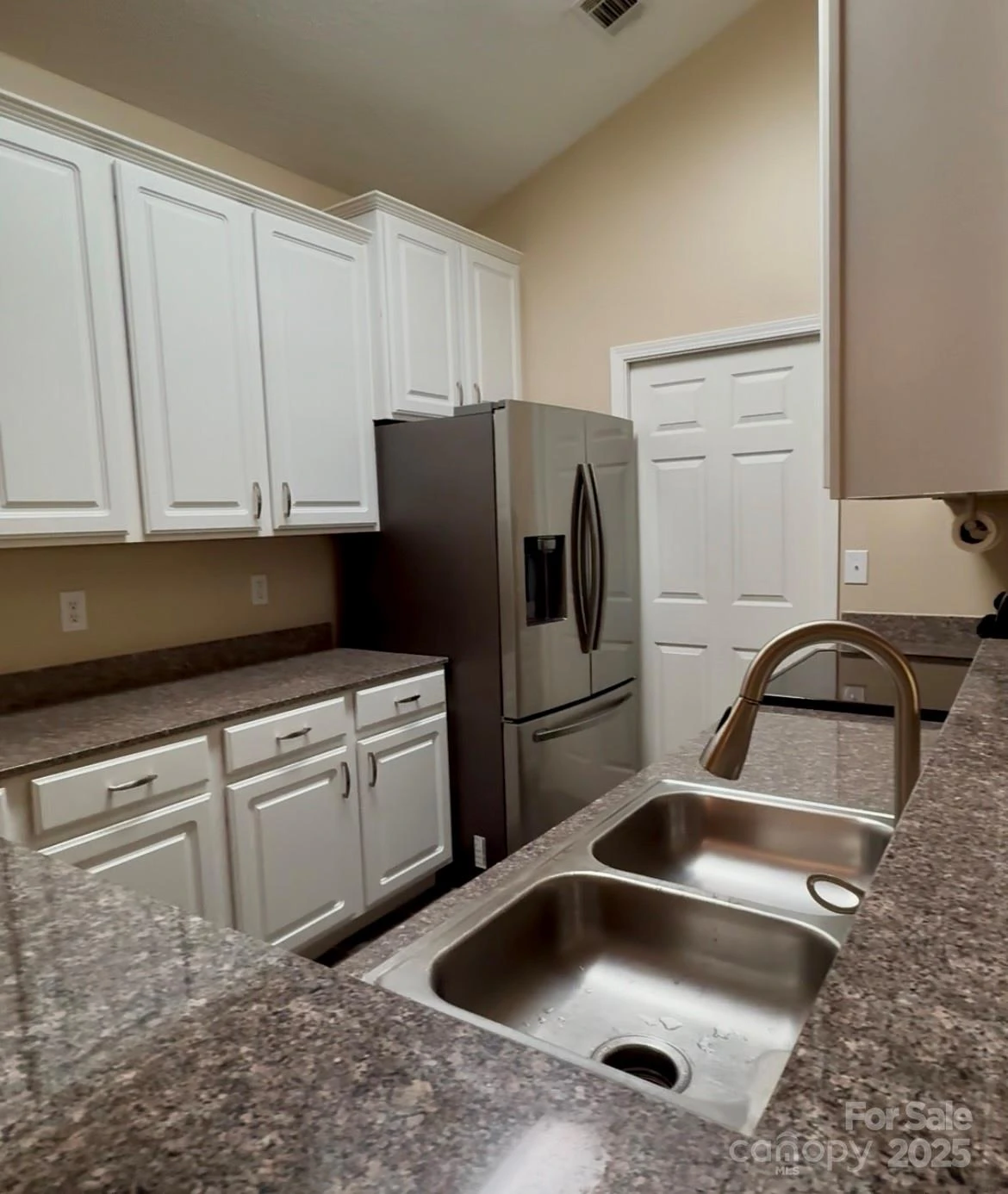 2000 Olde Eastwood Village Boulevard #305 - Photo 6