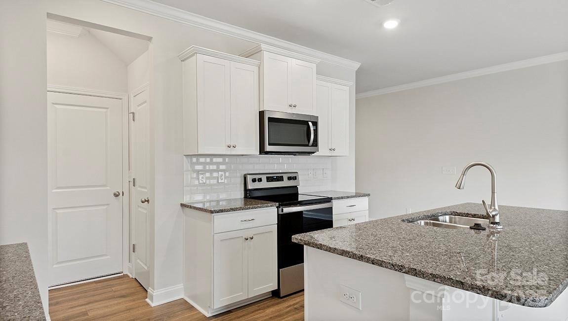 375 Creekview Road - Photo 6