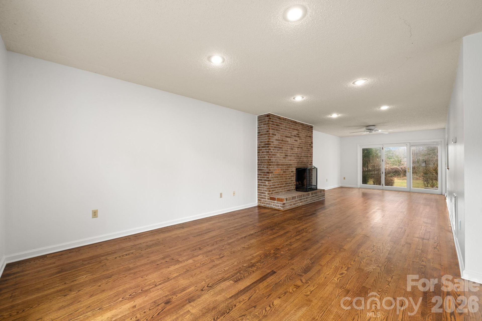 103 Pebble Creek Drive - Photo 4