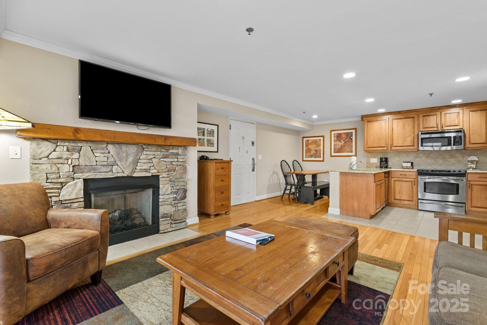 430 Bowling Park Road - Photo 5