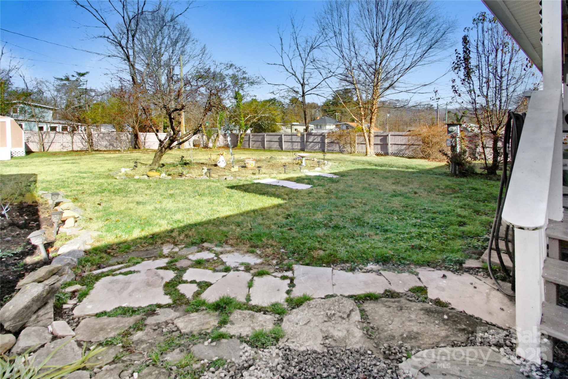 110 Pinellas Street - Photo 32
