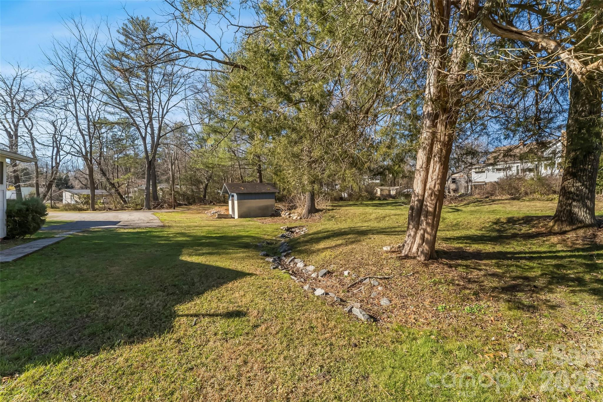 503 Old Hendersonville Highway - Photo 18
