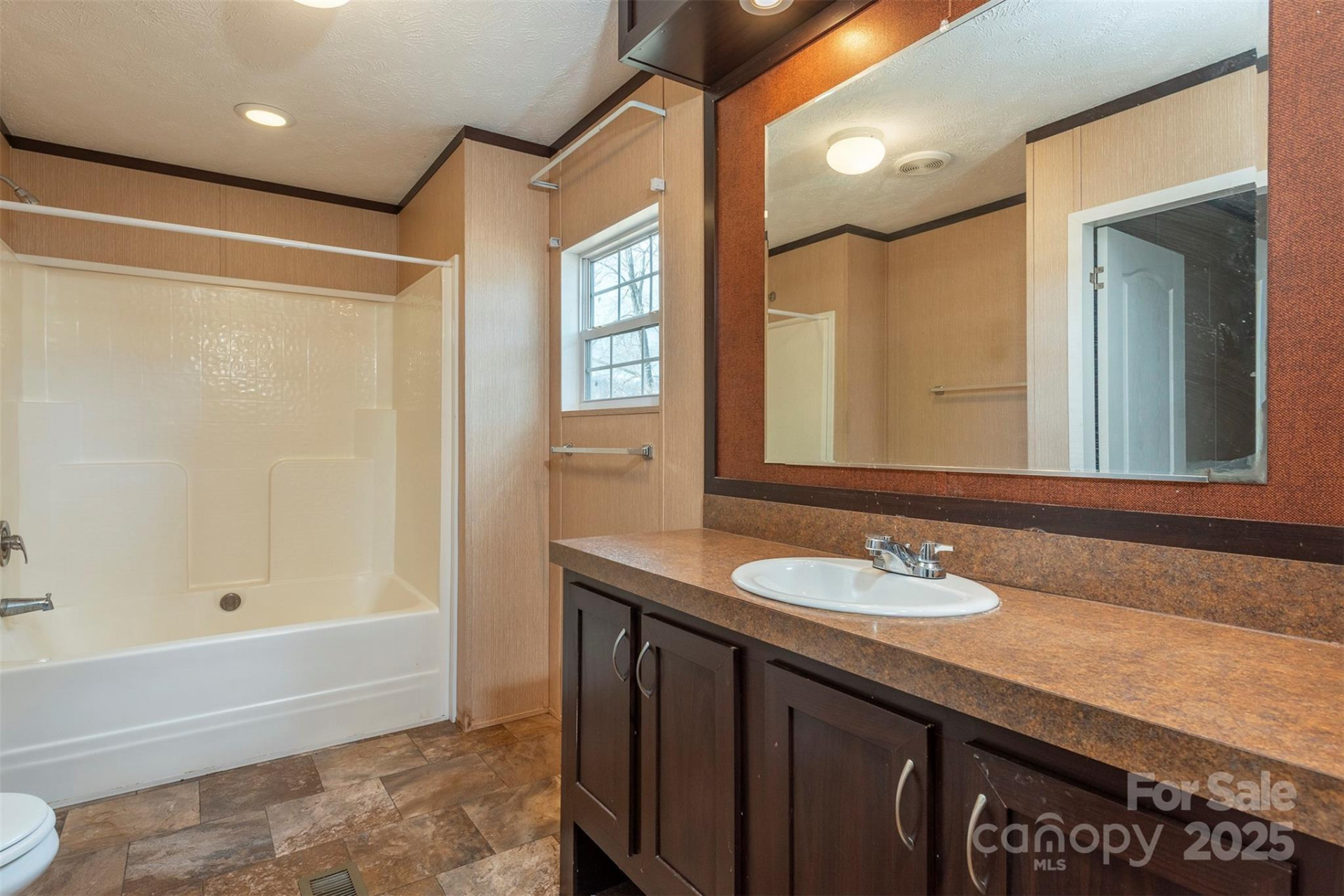 332 Richmond Avenue - Photo 12