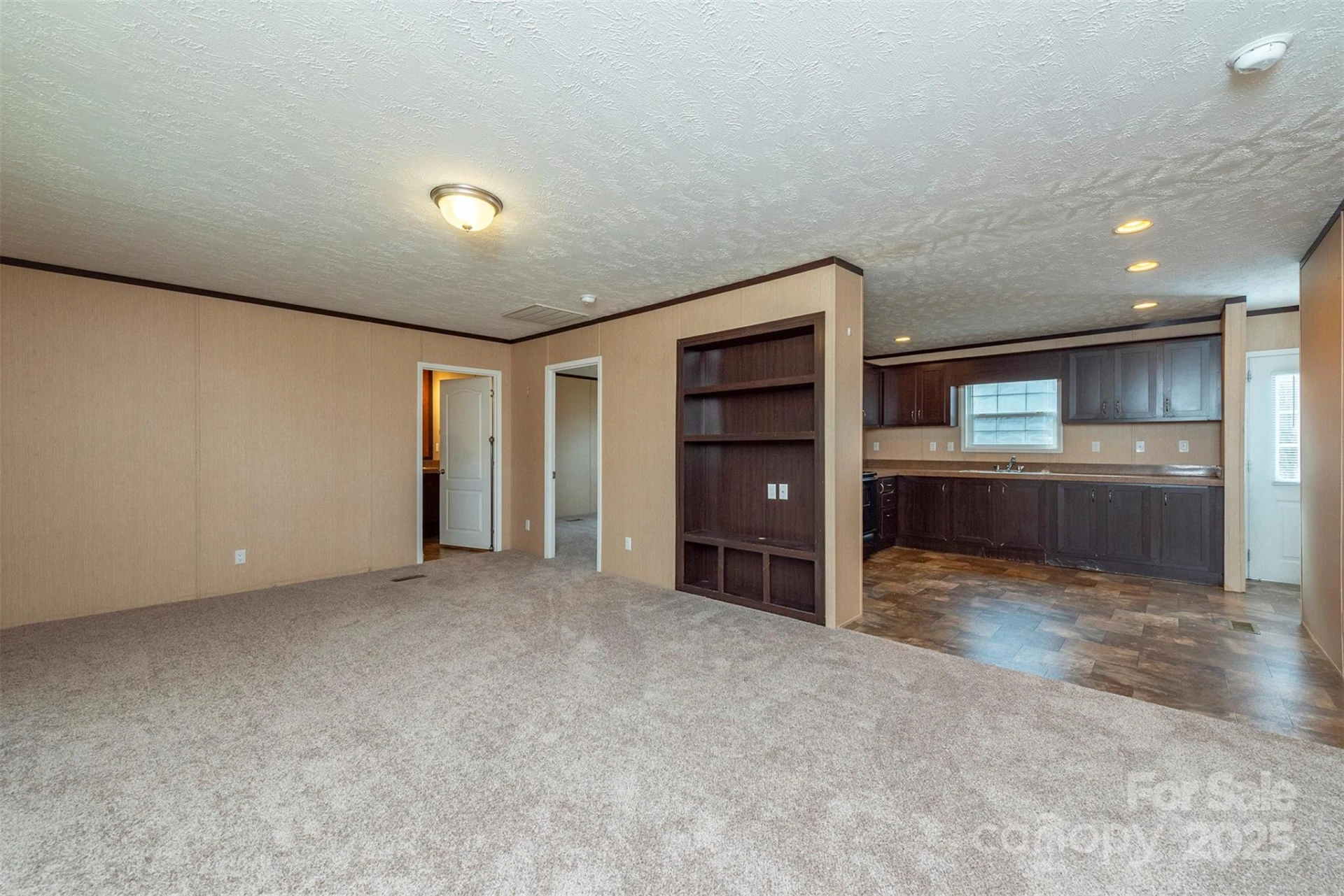 332 Richmond Avenue - Photo 4