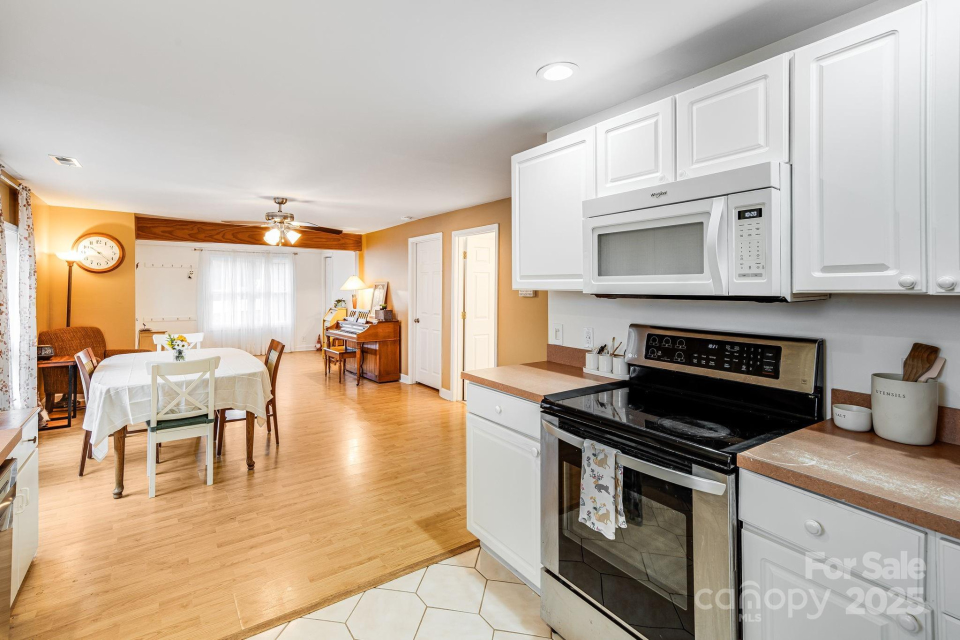 195 Whitmire Road - Photo 9