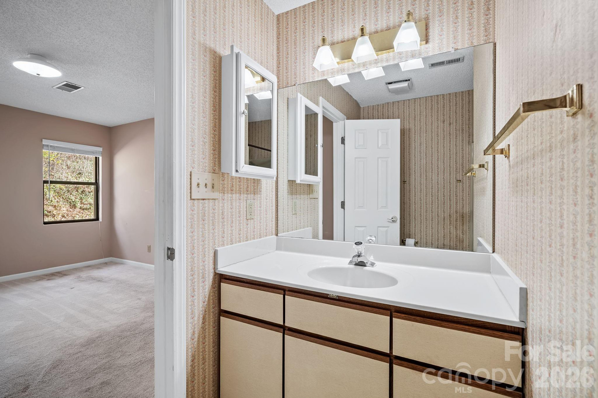 2604 Vineyard Boulevard - Photo 13