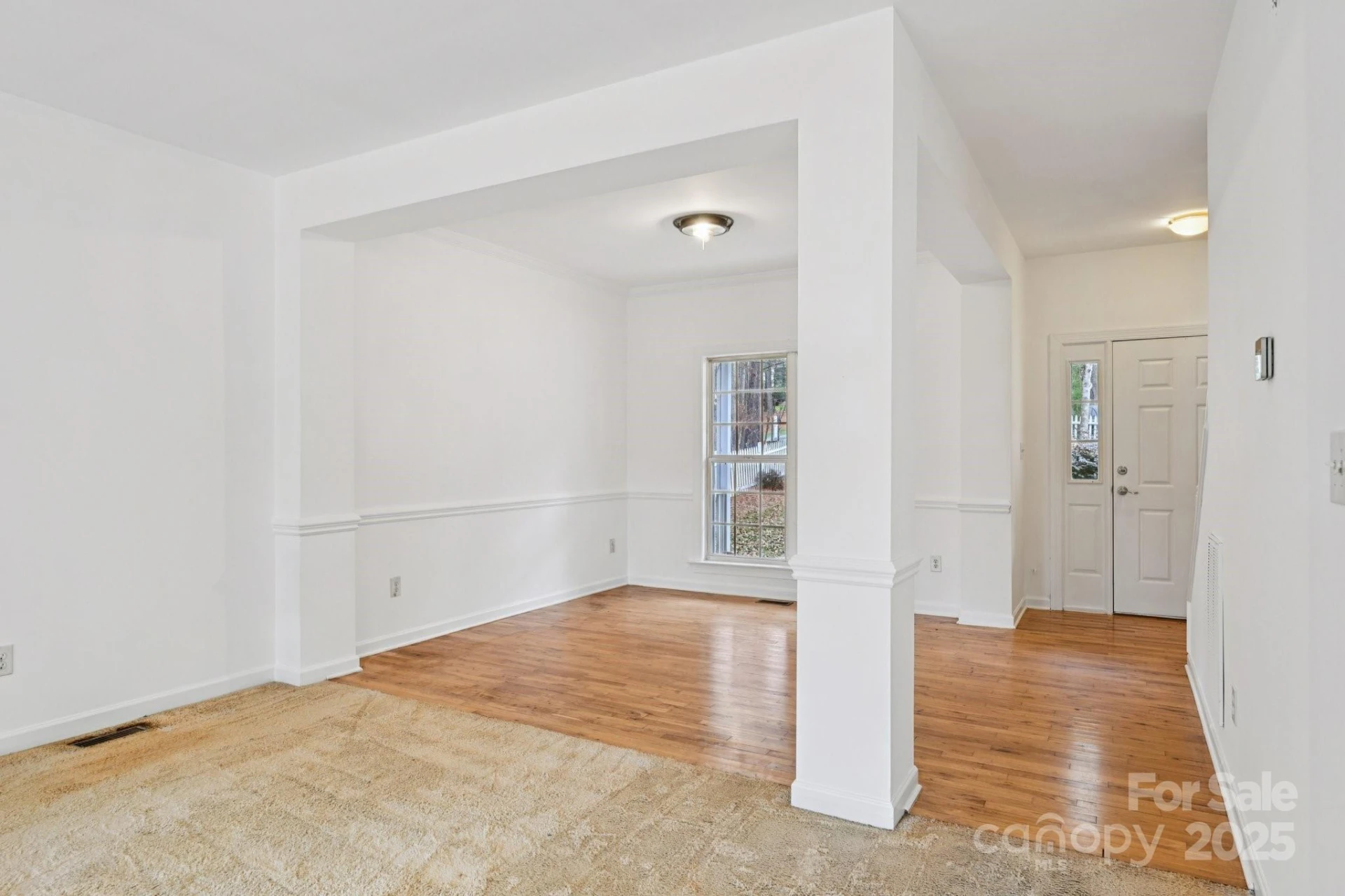 3543 Lake Bluff Drive - Photo 5