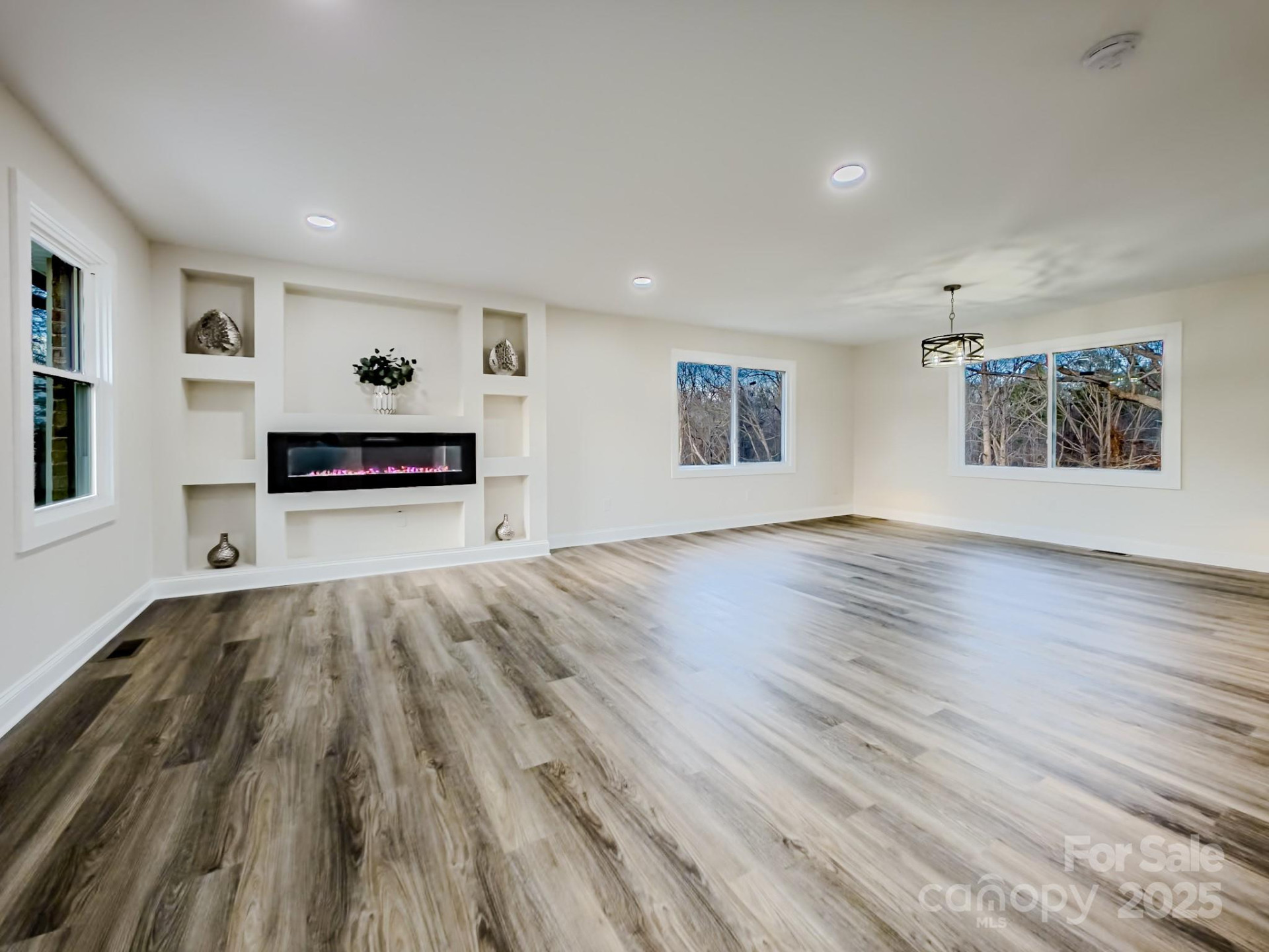238 Lincoln Drive - Photo 3