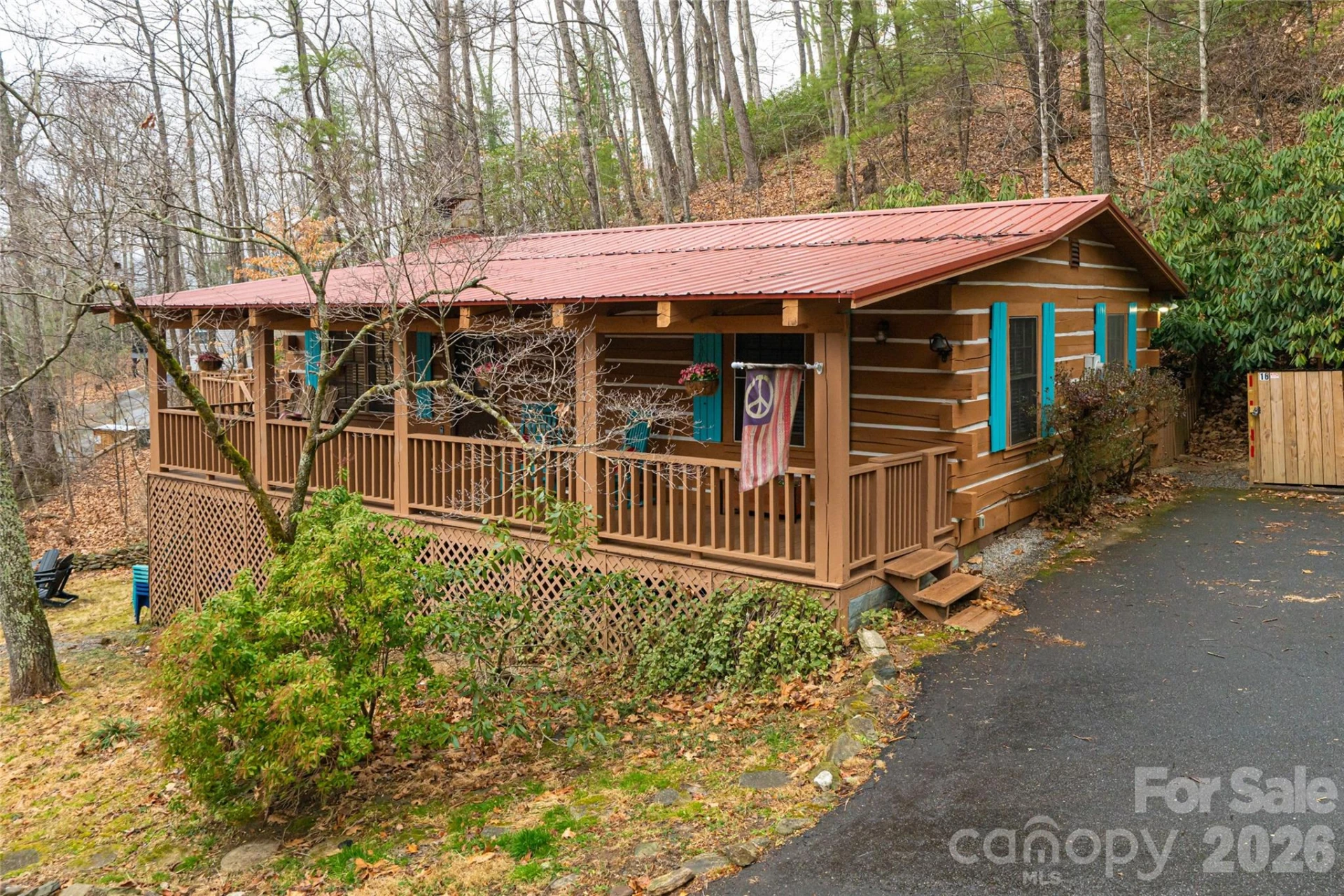 16 Rocky Glen Trail
