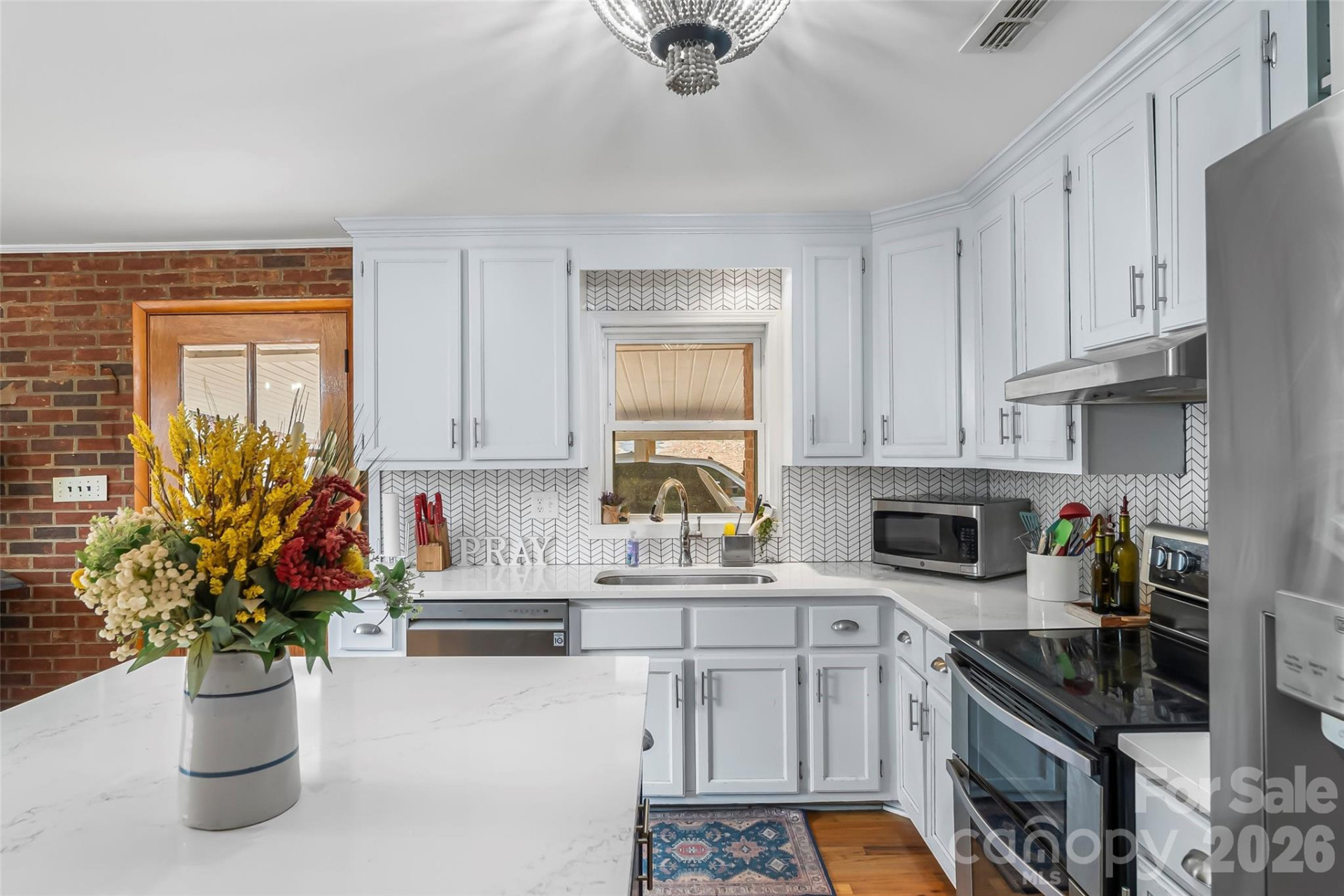 1654 Goose Creek Road - Photo 2