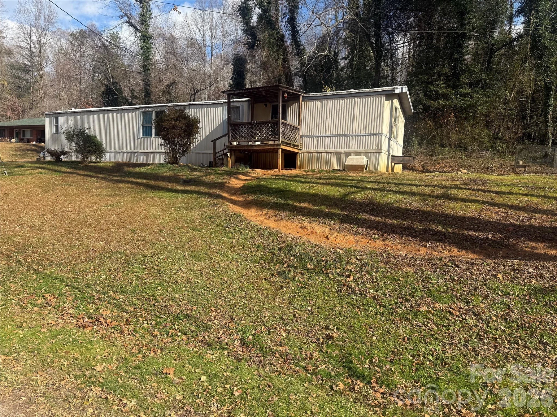 222 Forsythe Street - Photo 3