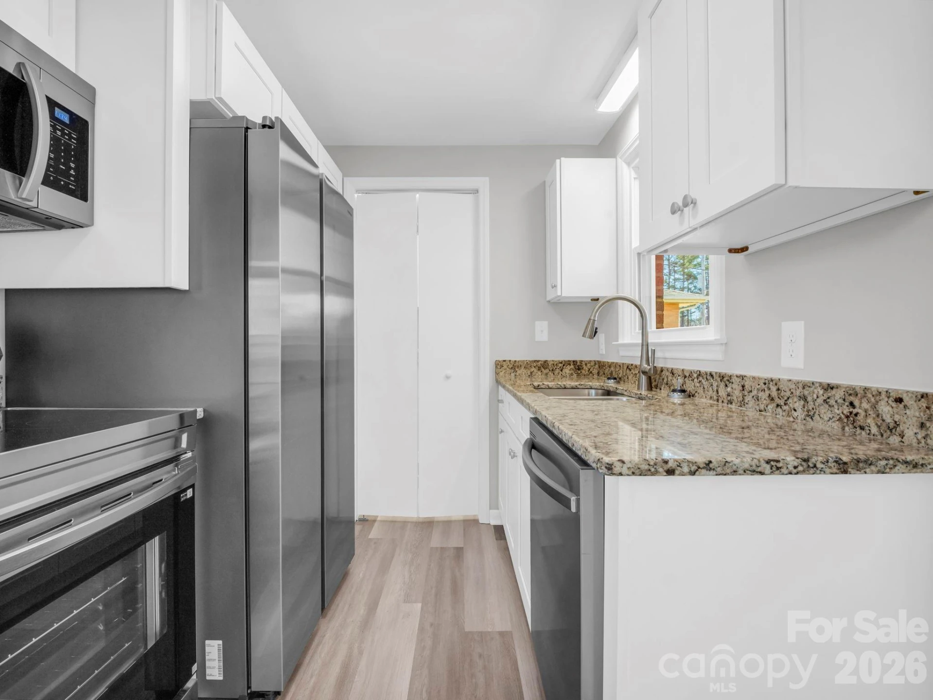184 Sedgefield Drive - Photo 13