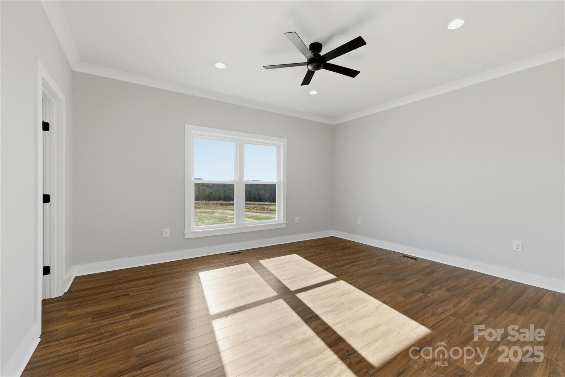950 Amherst Road - Photo 16