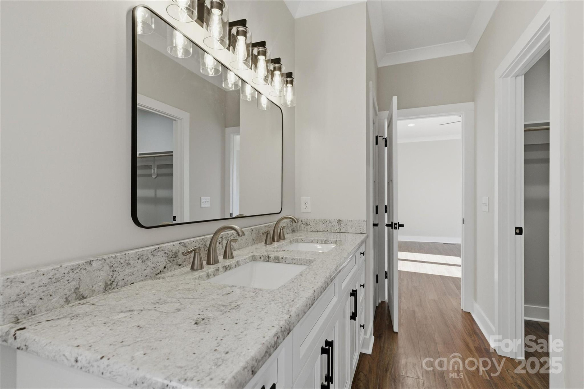 950 Amherst Road - Photo 18