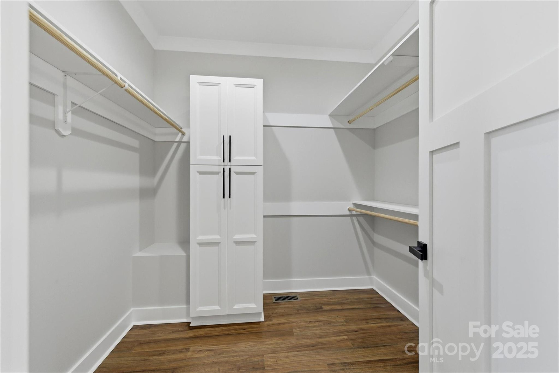 950 Amherst Road - Photo 19