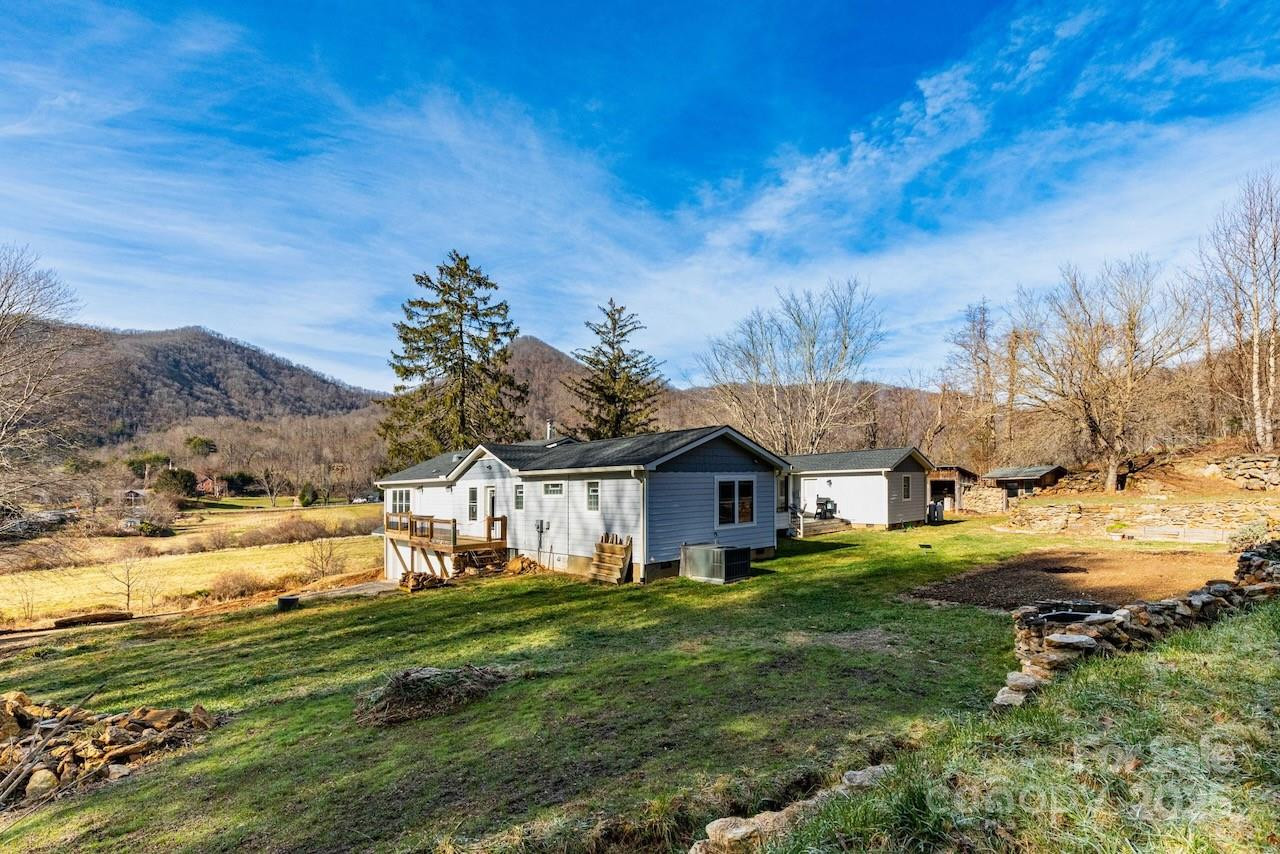 2888 Beaverdam Road - Photo 3