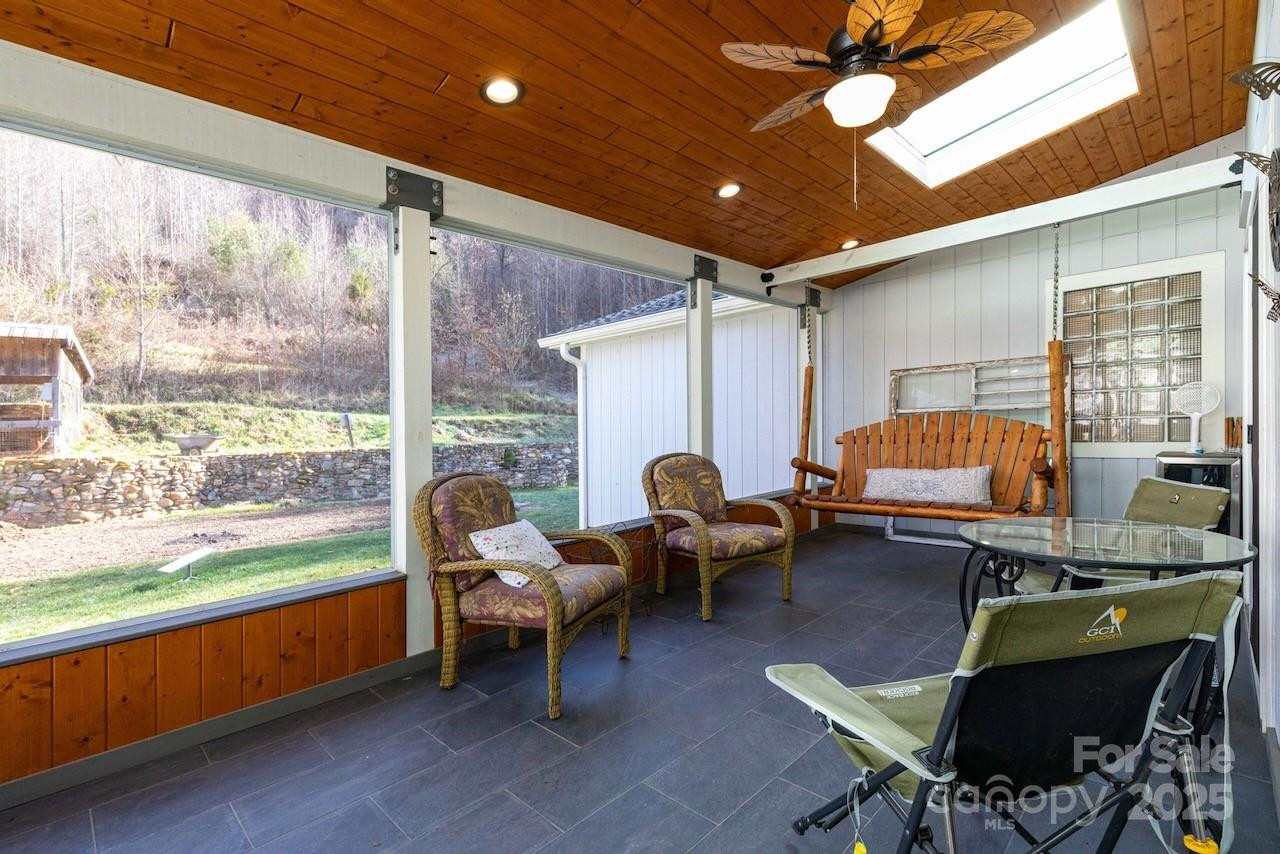 2888 Beaverdam Road - Photo 29