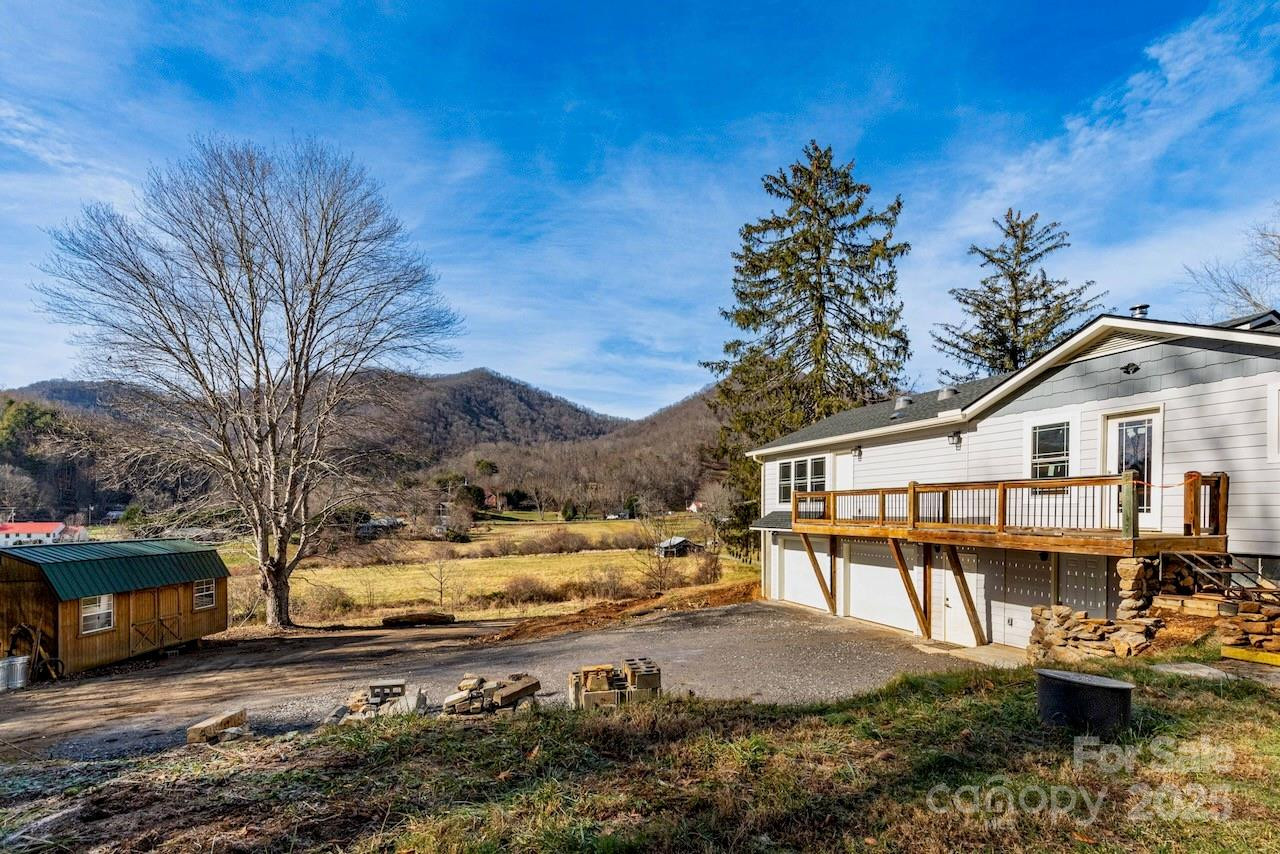 2888 Beaverdam Road - Photo 4