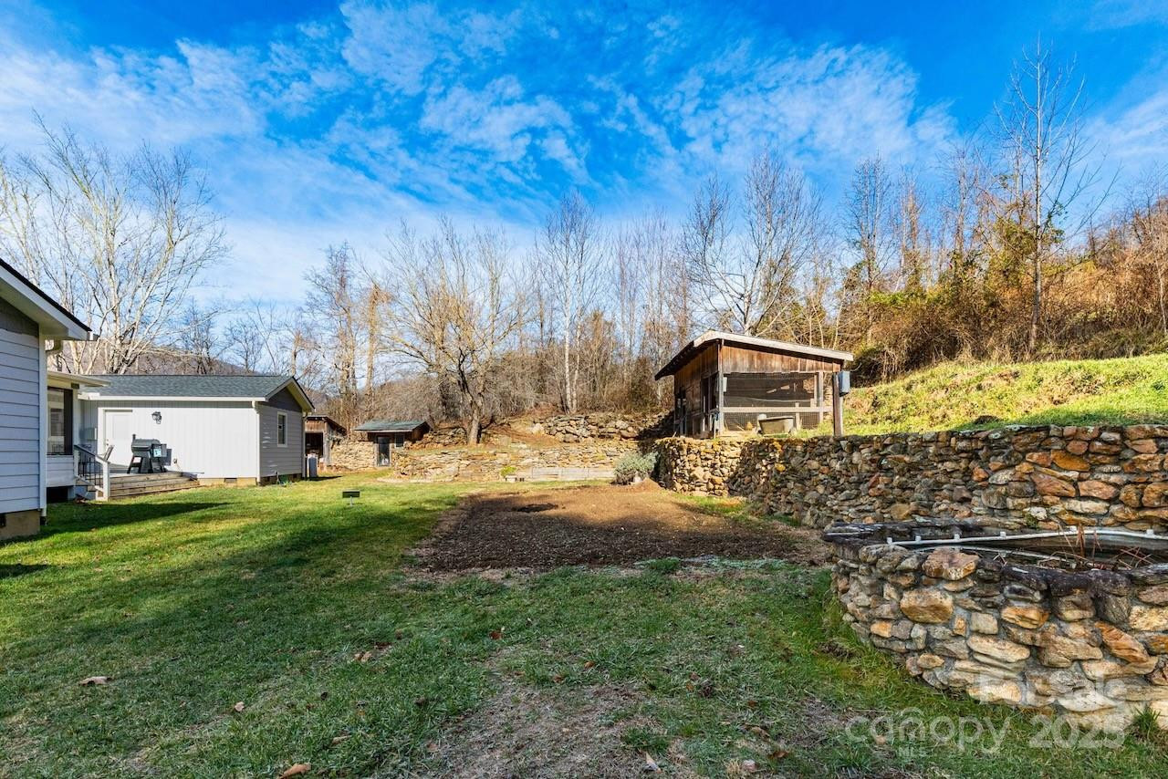 2888 Beaverdam Road - Photo 31