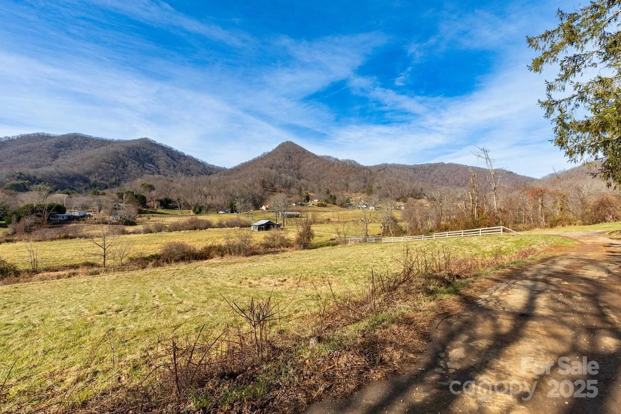 2888 Beaverdam Road - Photo 35