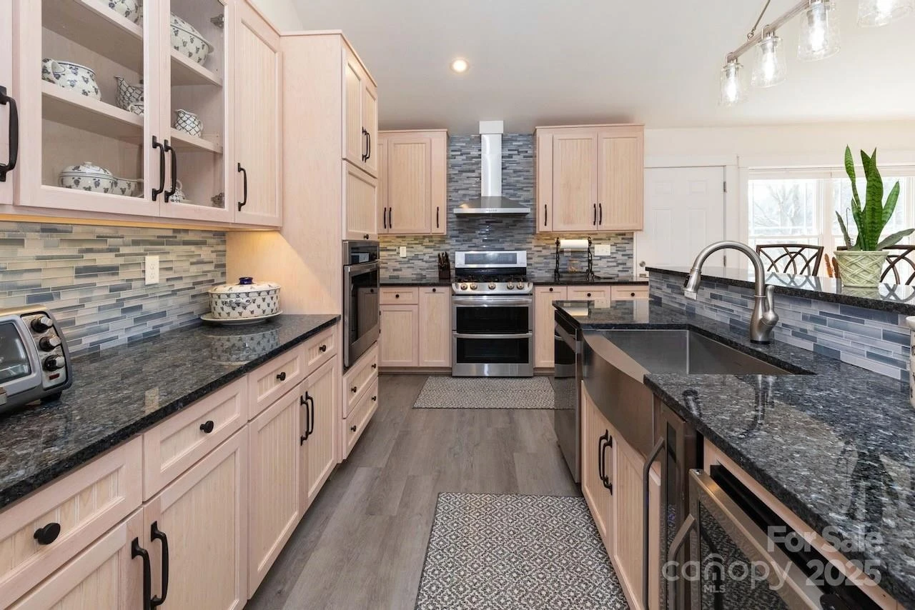 2888 Beaverdam Road - Photo 7