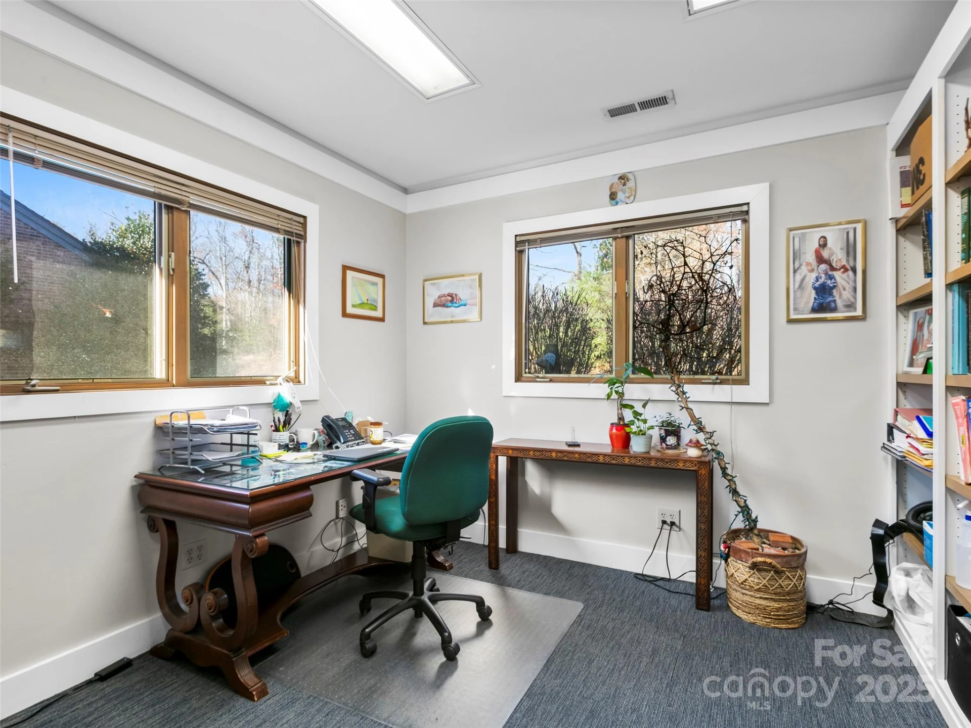157 Medical Park Drive - Photo 2