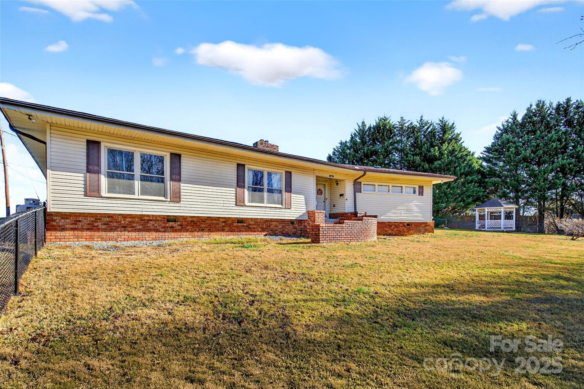 60 Greenwood Drive - Photo 4