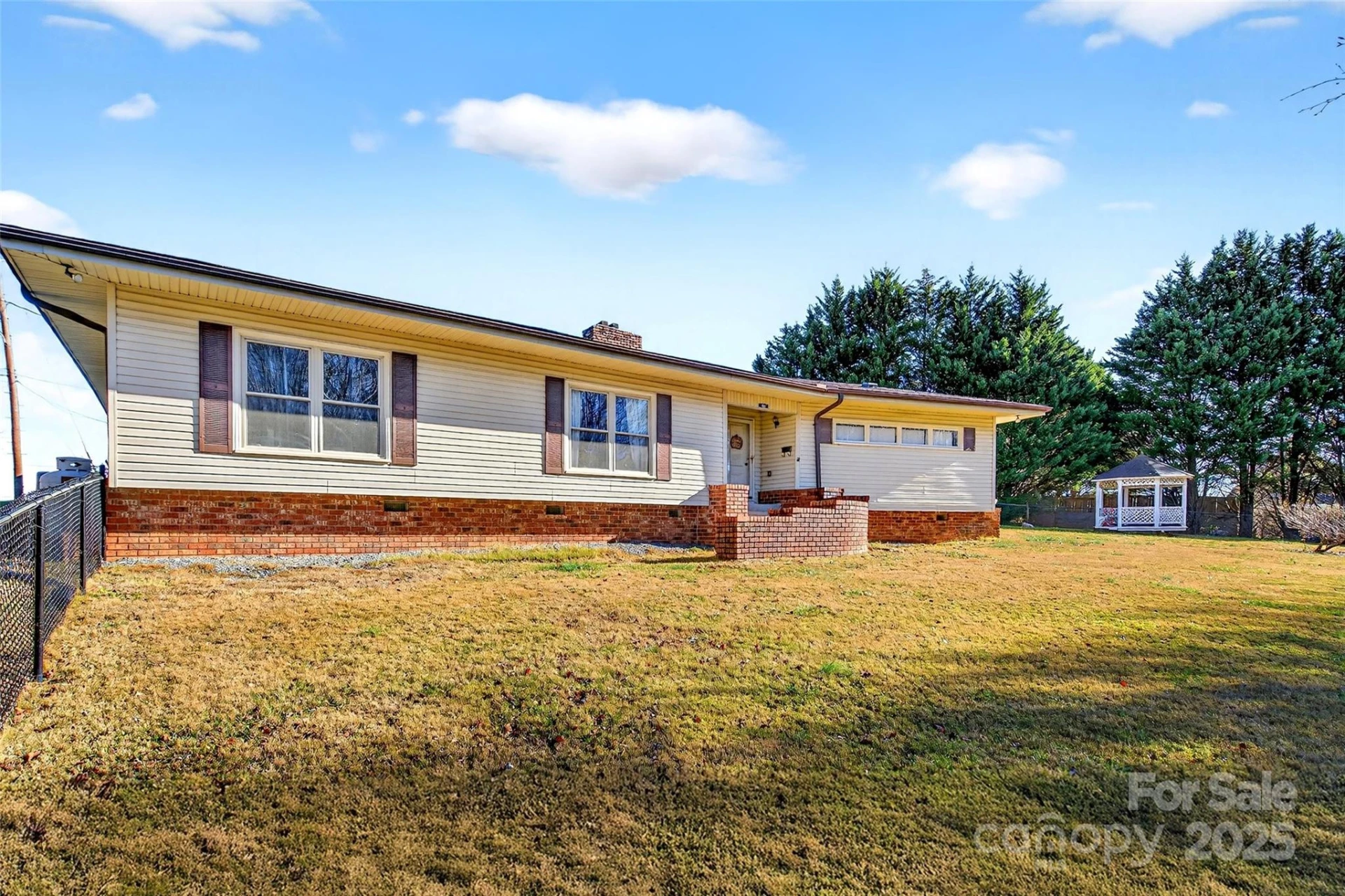 60 Greenwood Drive - Photo 4