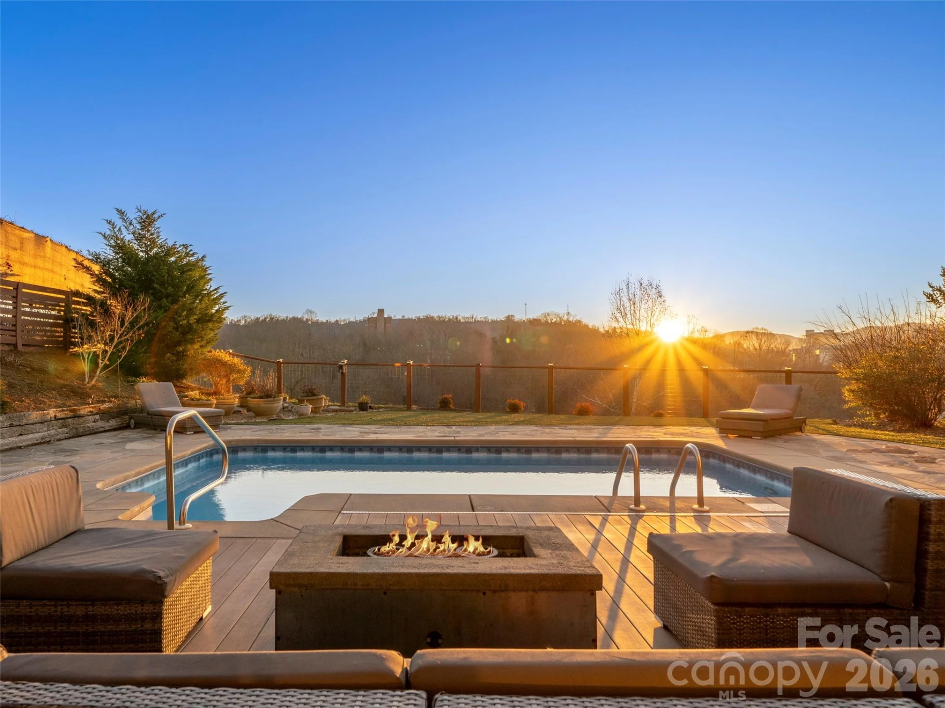 46 Park Avenue - Photo 2