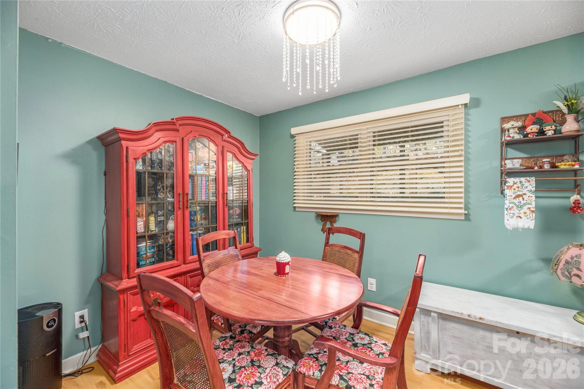 2746 Turnpike Road - Photo 11