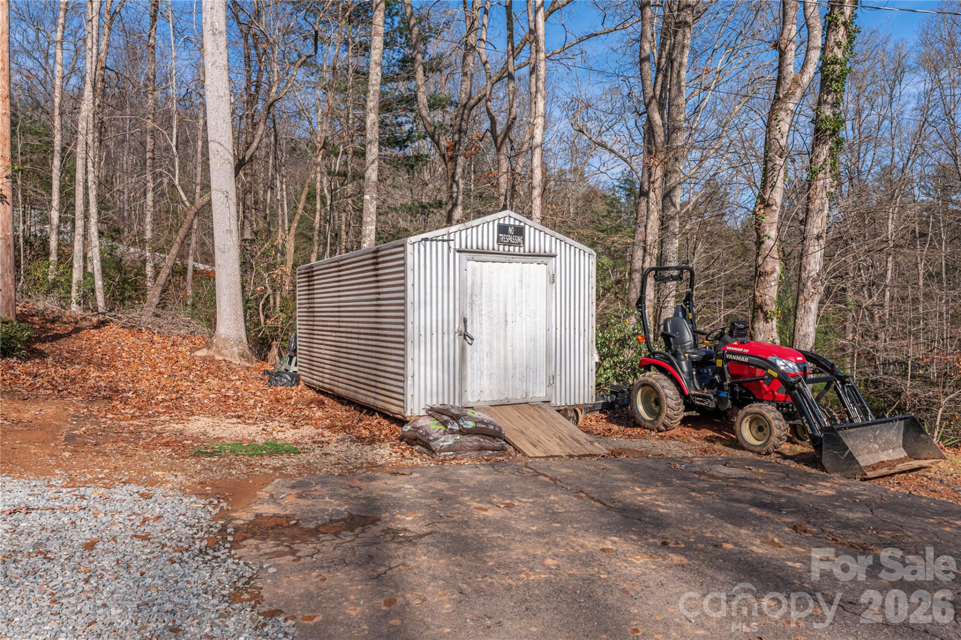 2746 Turnpike Road - Photo 23