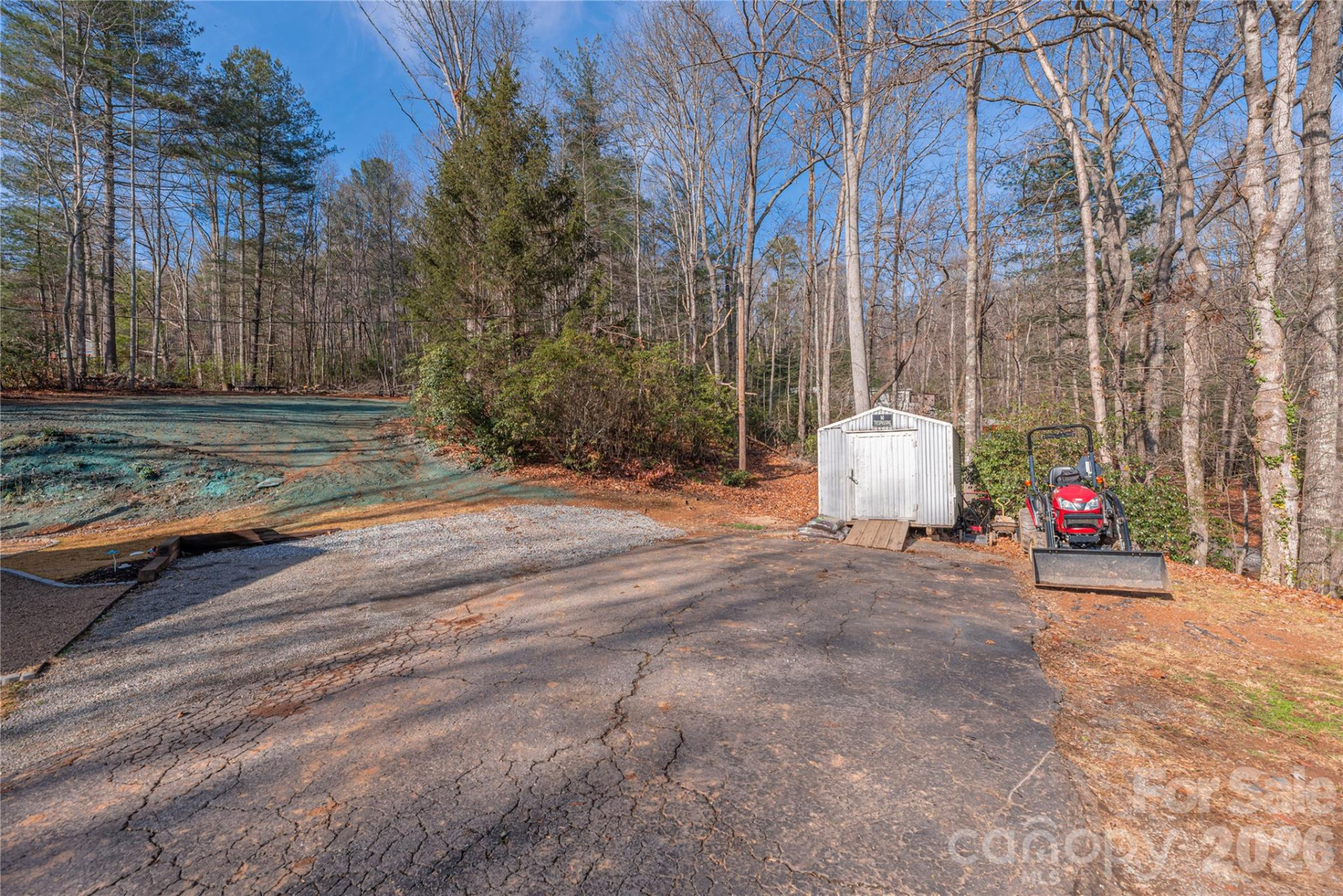 2746 Turnpike Road - Photo 24