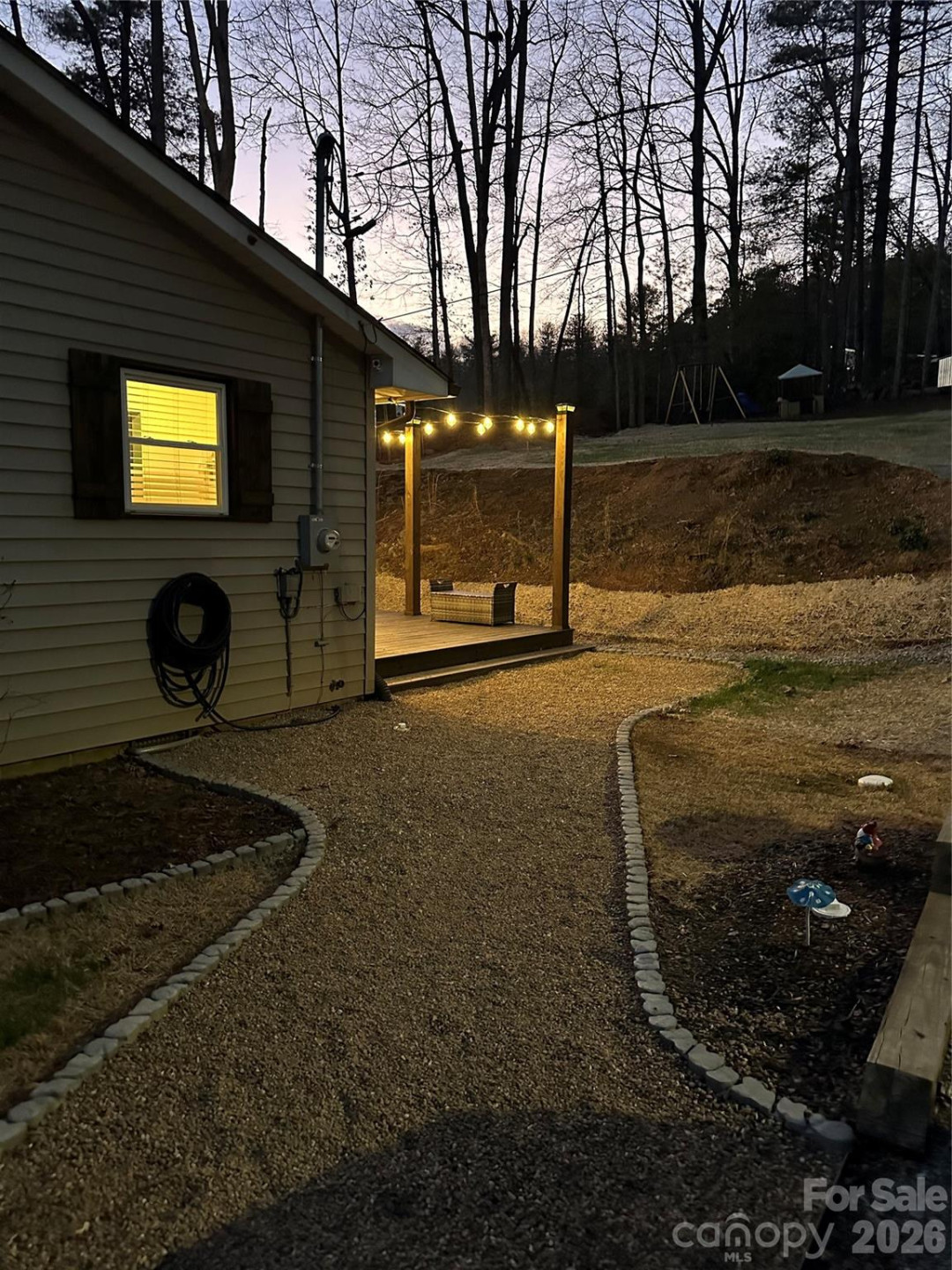 2746 Turnpike Road - Photo 28