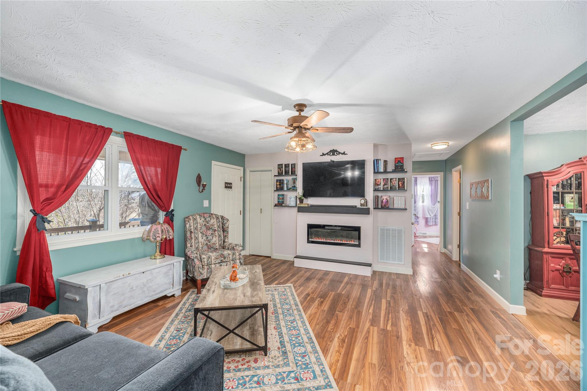 2746 Turnpike Road - Photo 4