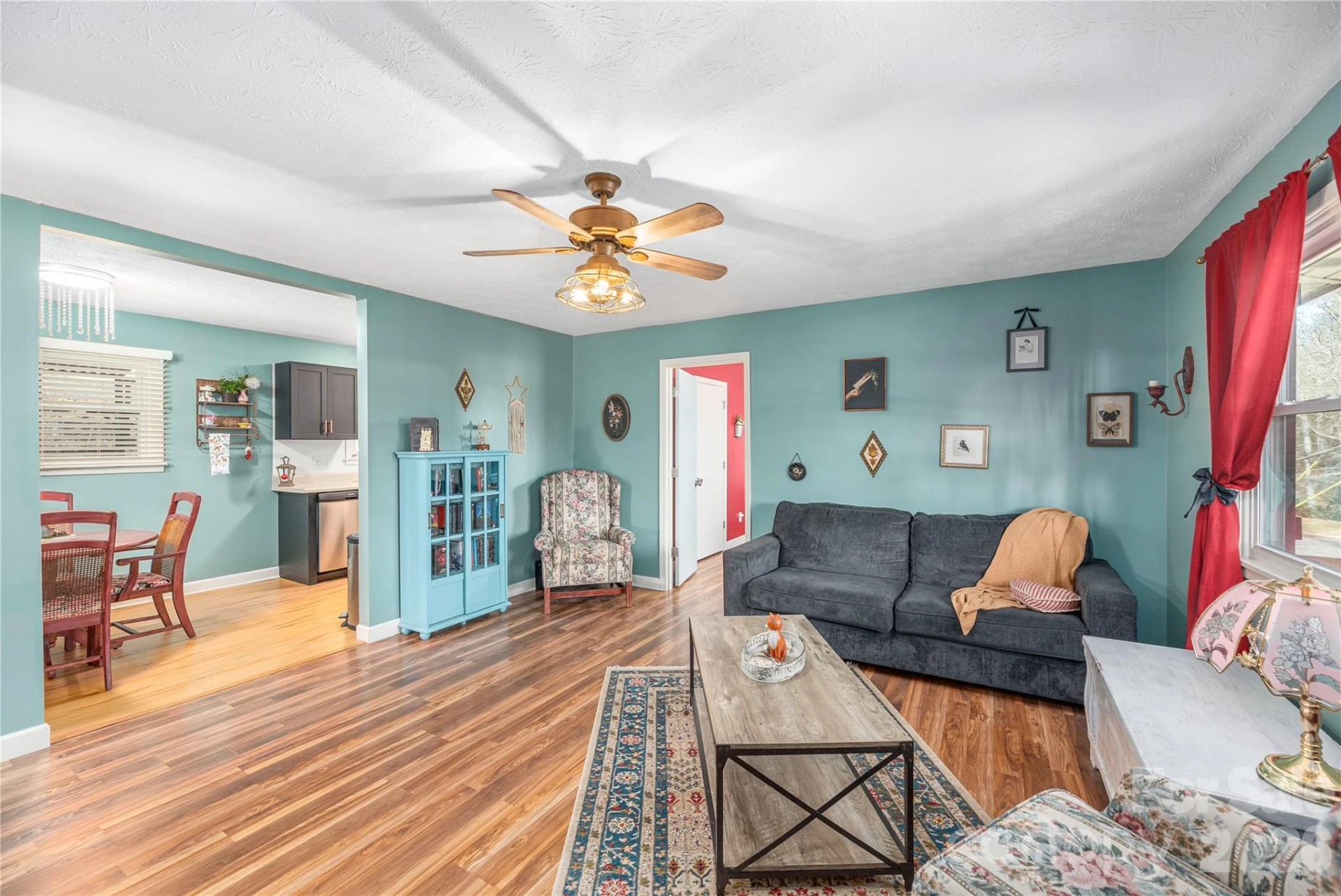 2746 Turnpike Road - Photo 6
