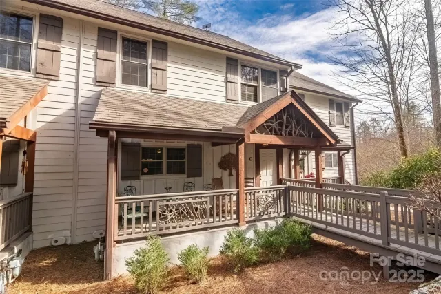 620 Sapphire Valley Road, Cashiers, NC, 28717